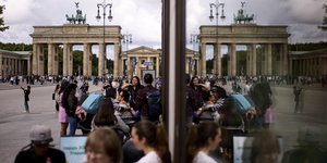 πυλη βερολινο καθρέφτης 