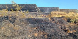 Καμμένο έδαφος δίπλα σε φωτοβολταϊκά