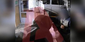 Οι διαρρήκτες σε ψητοπωλείο στη Ρόδο