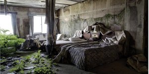 Οι εγκαταλελειμμένες εκφάνσεις της σύγχρονης ζωής στην Ιαπωνία: διαμερίσματα, ξενοδοχεία και εγκαταλελειμμένα θέρετρα / Haikyo: The Modern Ruins of Japan.