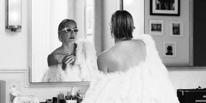 Σάρον Στόουν