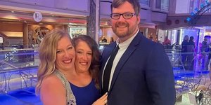 Οι σιαμαίες αδερφές Μπρίτανι και Άμπι Χένσελ