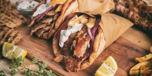 Price of Souvlaki Gyro Surpasses 6 Euros in Parts of Greece