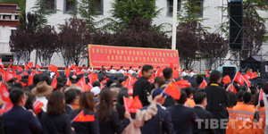 Εορταστικές εκδηλώσεις στο Θιβέτ 