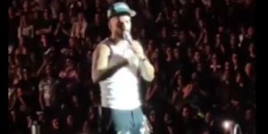 τραγουδιστής