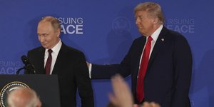 Οι πρόεδροι ΗΠΑ και Ρωσίας, Ντόναλντ Τραμπ και Βλαντίμιρ Πούτιν 