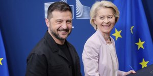 Οι πρόεδροι Ουκρανίας και Κομισιόν, Βολόντιμιρ Ζελένσκι και Ούρσουλα φον ντερ Λάιεν