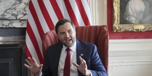 O Τζέι Ντι Βανς