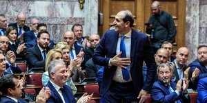 Τα συλλυπητήρια του πολιτικού κόσμου για τον θάνατο του Απ. Βεσυρόπουλου