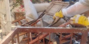 Σπίτι γεμάτο σκουπίδια στα Χανιά