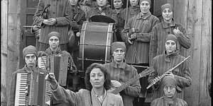 Η ιστορία της Γυναικείας Ορχήστρας του Άουσβιτς, μια από τις πιο σκοτεινές αφηγήσεις του 20ού αιώνα / WIKIPEDIA