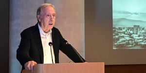 Νίκος Σταμπολίδης