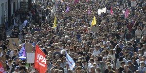 Απεργίες και διαδηλώσεις σήμερα στη Γαλλία