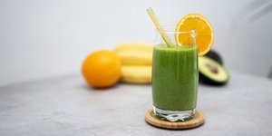 Smoothie με ακτινίδιο και πορτοκάλι / Φωτογραφία: Unsplash