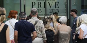 Κόσμος για Αρμάνι