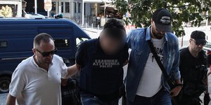 Στον εισαγγελέα ο 50χρονος αδελφοκτόνος