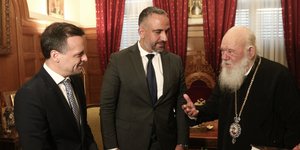 Ο Αρχιεπίσκοπος Ιερώνυμος με τους δημάρχους Αθηναίων και Βηθλεέμ