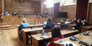 Εξεταστική ΟΠΕΚΕΠΕ: Καταγγελίες Μπαμπασίδη κατά Τυχεροπούλου -Κρατούσε προσφυγές κλειδωμένες σε ντουλάπα