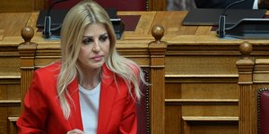 H υφυπουργός Κοινωνικής Συνοχής και Οικογένειας, Έλενα Ράπτη