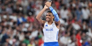 Ο Εμμανουήλ Καραλής