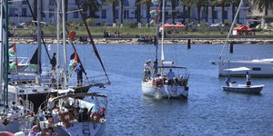 Σκάφη που συμμετέχουν στην πρωτοβουλία Global Sumud Flottilla στο λιμάνι Μπιζέρτε της Τυνησίας