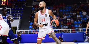 Ο Εβάν Φουρνιέ του Ολυμπιακού στο Super Cup