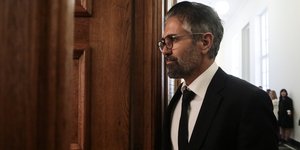 Φρουζής-Novartis: Πώς θα ήταν η χώρα σήμερα αν τότε έστελνα με ψέματα για προφυλάκιση πρώην πρωθυπουργούς και υπουργούς;