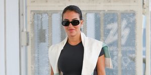 Η Χεορχίνα Ροντρίγκεζ αποχωρεί από τη Βενετία με denim look -Kαι δεν ήταν ποτέ πιο όμορφη
