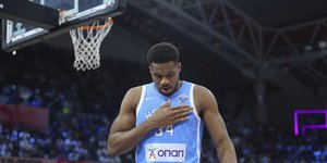 O Γιάννης Αντετοκούνμπο