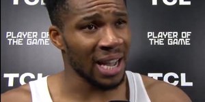 Ο Γιάννης Αντετοκούνμπο συγκινημένος μετά την κατάκτηση του χάλκινου μεταλλίου στο Eurobasket 2025