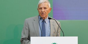 Τάσος Γιαννίτσης