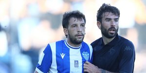 Ο Κόσμας Γκέζος με την φανέλα της Athens Kallithea