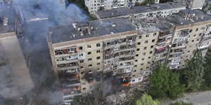 γκρεμισμενες πολυκατοικιες