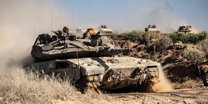 Τεθωρακισμένο των ισραηλινών αμυντικών δυνάμεων στη Λωρίδα της Γάζας