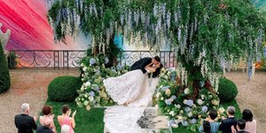 Παντρεύτηκε η influencer Ρεμπέκα Μα