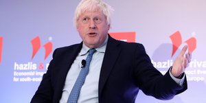 Ο Μπόρις Τζόνσον στο βήμα του 5ου « Metropolitan Summit» στη Θεσσαλονίκη