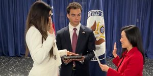 Η Κίμπερλι Γκίλφοϊλ ορκίστηκε νέα πρέσβης των ΗΠΑ στην Αθήνα