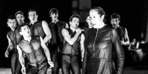 Κόρα Καρβούνη στον ρόλο της Αντιγόνης 