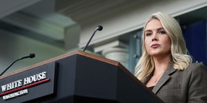 Η Κάρολαϊν Λέβιτ