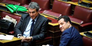 Ο Ανδρέας Λοβέρδος και ο Αδωνις Γεωργιάδης σε παλαιότερο στιγμιότυπο στη Βουλη
