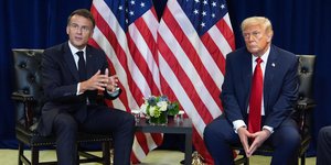 Μακρόν Τραμπ