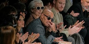 Μέριλ Στριπ και Στάνλεϊ Τούτσι στην επίδειξη των Dolce & Gabbana