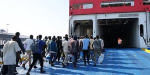 Μεταναστευτικό: Επιχείρηση αποσυμφόρησης της Κρήτης -Τι αποφασίστηκε σε διυπουργική σύσκεψη στο Μαξίμου