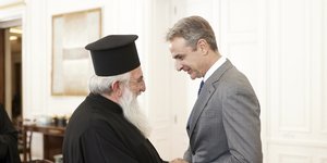 Συνάντηση του πρωθυπουργού με αντιπροσωπεία της Εκκλησίας της Κρήτης