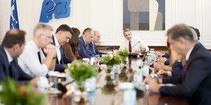 Ο Κυριάκος Μητσοτάκης προεδρεύει του ΚΥΣΟΙΠ