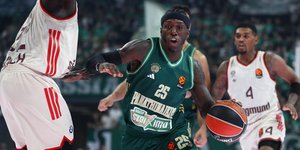 Κέντρικ Ναν κόντρα στην Μπάγερν