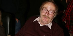 Ντίνος Καρύδης