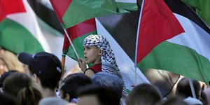 Παλαιστίνη σημαία παιδί Άραβας Παλαιστίνιοι