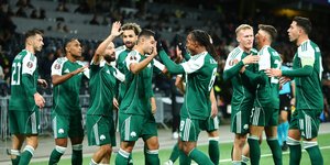 Ο Παναθηναϊκός διέλυσε τη Γιουνγκ Μπόιζ 