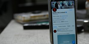 Το Netflix, με 301 εκατομμύρια συνδρομητές σε σχεδόν 200 χώρες, έχει μετατραπεί στον μεγαλύτερο διανομέα οπτικοακουστικού περιεχομένου στον πλανήτη / PEXELS